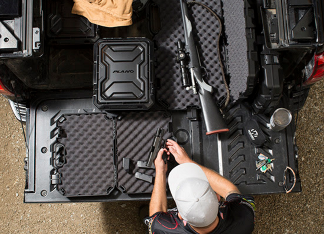 Чехлы, кейсы, кобуры, ремни, патронташи, антабки